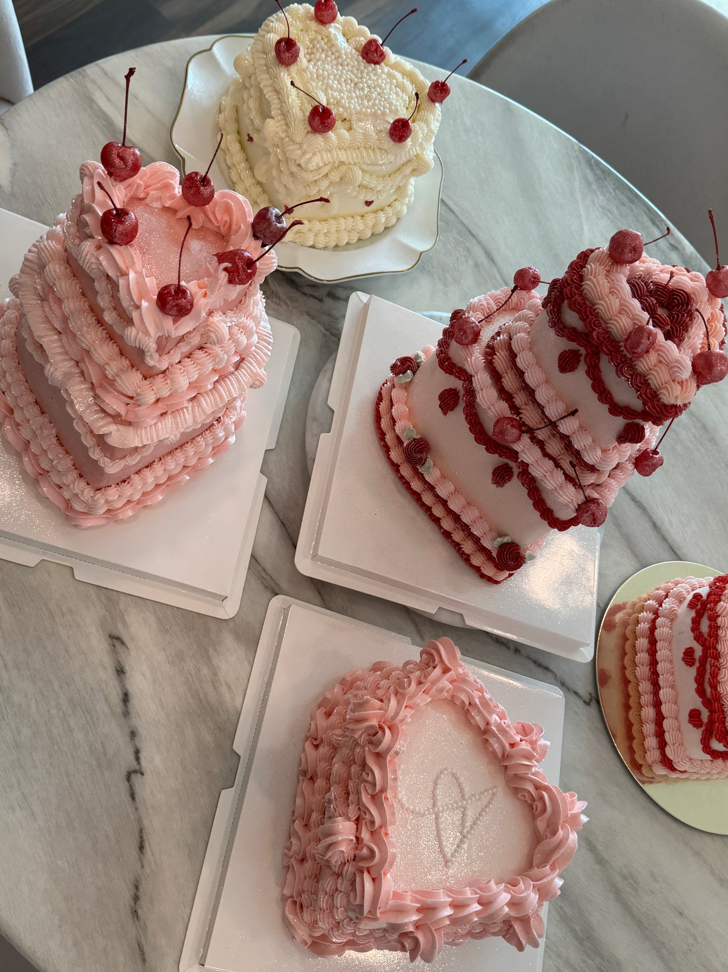 Luxury Cake Suite Package