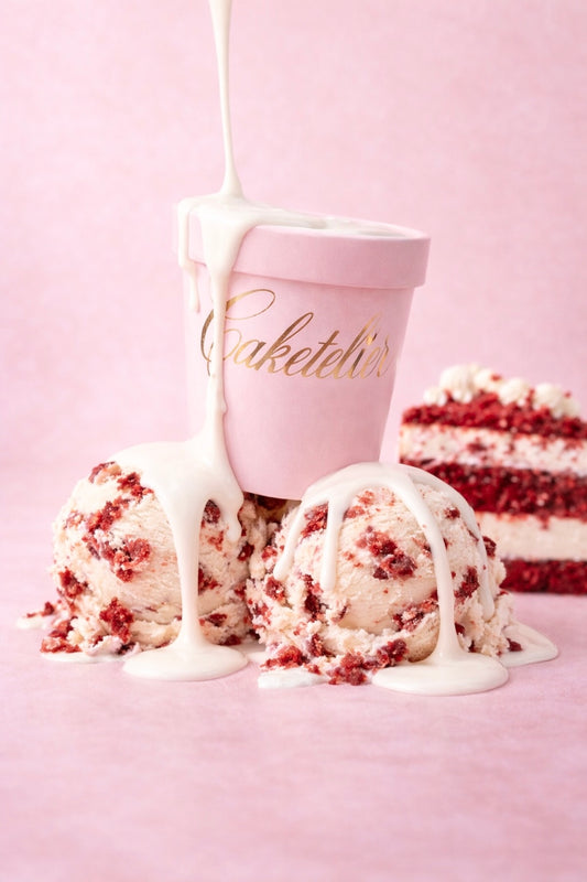 Left On Red { Velvet } - Red Velvet Cheesecake CakeCream